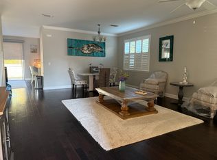 (Undisclosed Address), Mary Esther, FL 32569