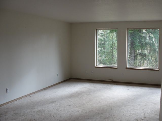 2nd image of 11555 SE Bull Run Rd