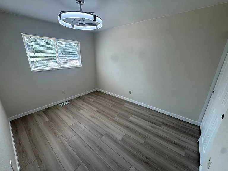 16004 E Adriatic Pl — Photo 17