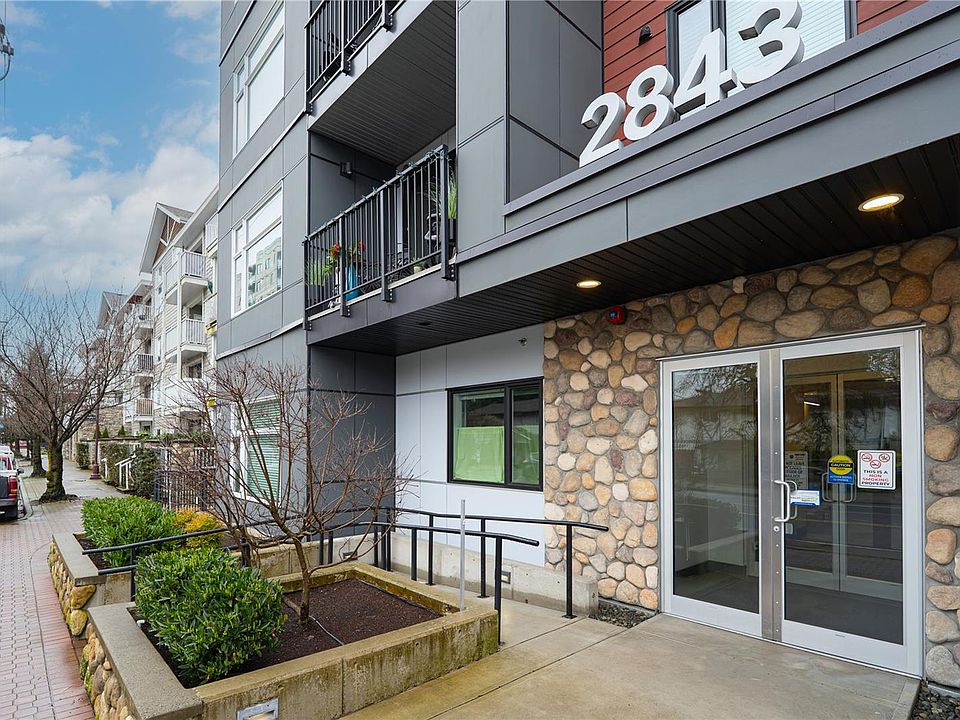 1st image of 2843 Jacklin Rd #209