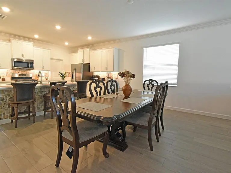 17304 Banded Gold Ln — Photo 18