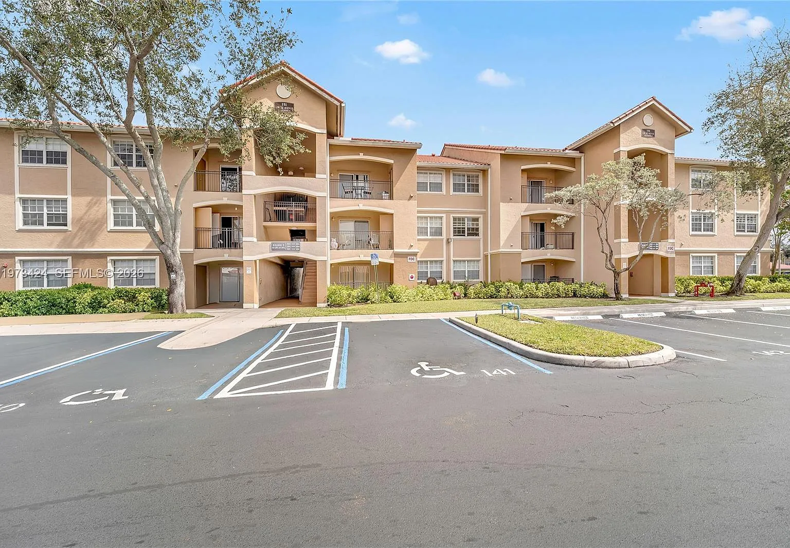 Marquesa Condo — Photo 3