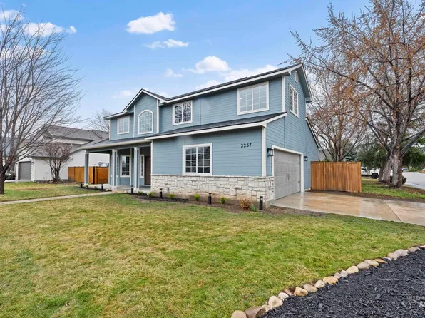 2257 W Pebblestone St, Meridian, ID 83646
