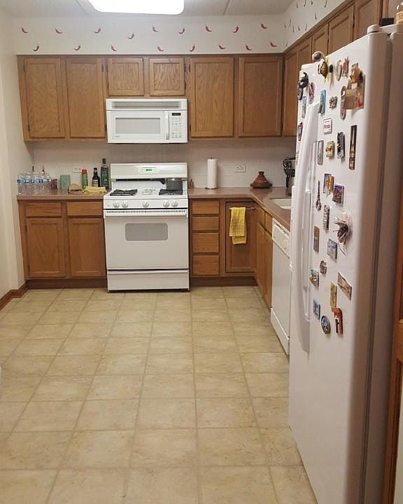 1st image of 5340 N Lowell Ave APT 205
