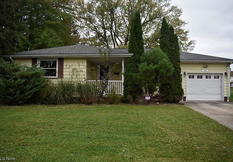 1st image of 749 Whipple Ave