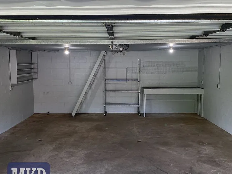 6099 Franklin Rd — Photo 32