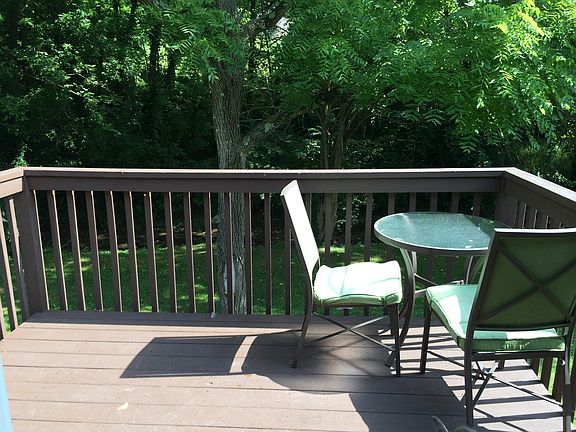 5th image of 706 Cottonwood Dr