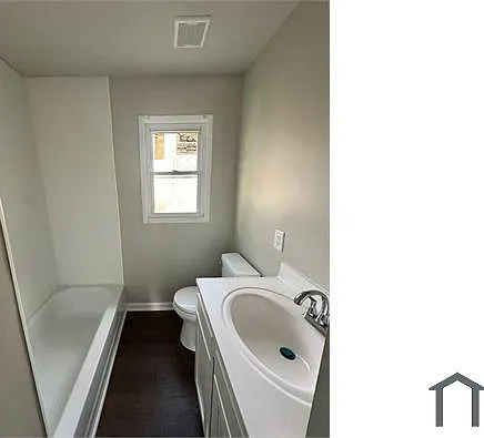 3 bed, 969 sqft, $900 — Photo 3
