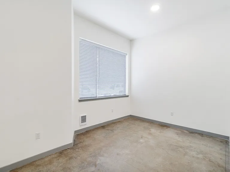 1 Bedroom LiveWork