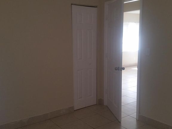 5th image of 1501 NW 89th St #A