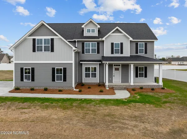 1076 Buckley Drive, Grimesland, NC 27837