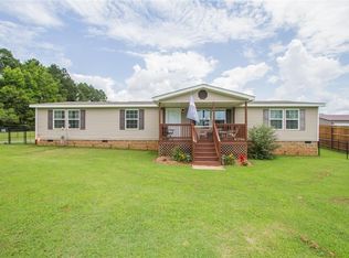 606 Cherokee Rd, Pelzer, SC 29669