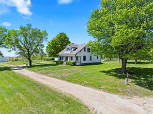 657 N 400th Rd, Overbrook, KS 66524