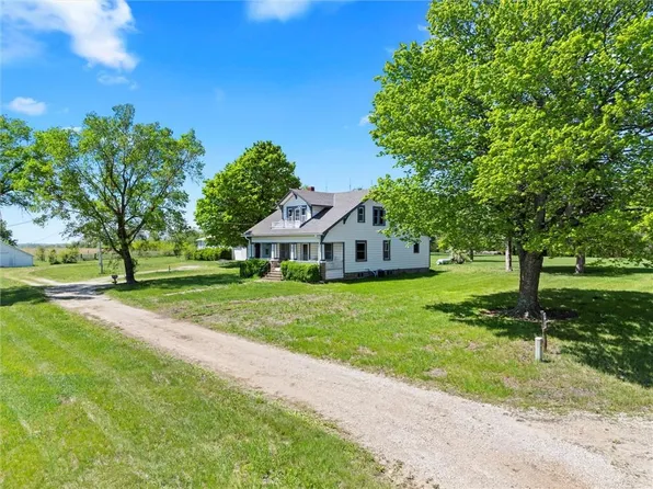 657 N 400th Rd, Overbrook, KS 66524