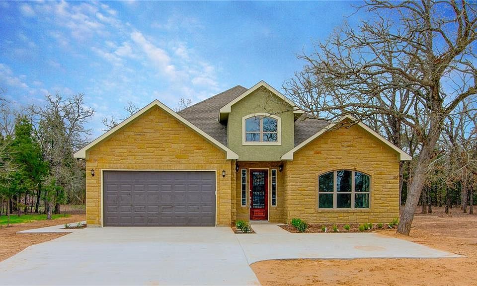 1st image of 145 Romeria Dr