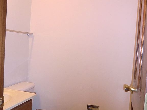 Meadow 436 #4 half bath