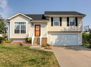 706 SE Chaparal Dr, Ankeny, IA 50021