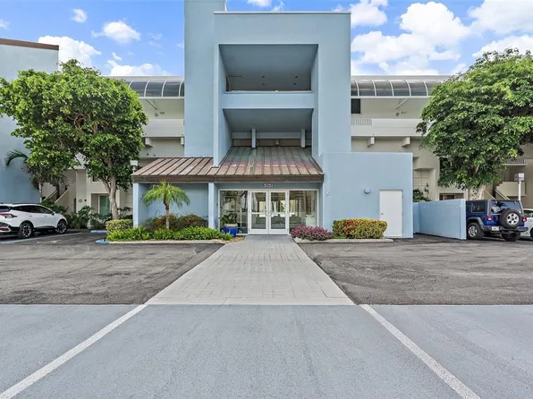 5151 Isla Key Blvd S APT 220, Saint Petersburg, FL 33715