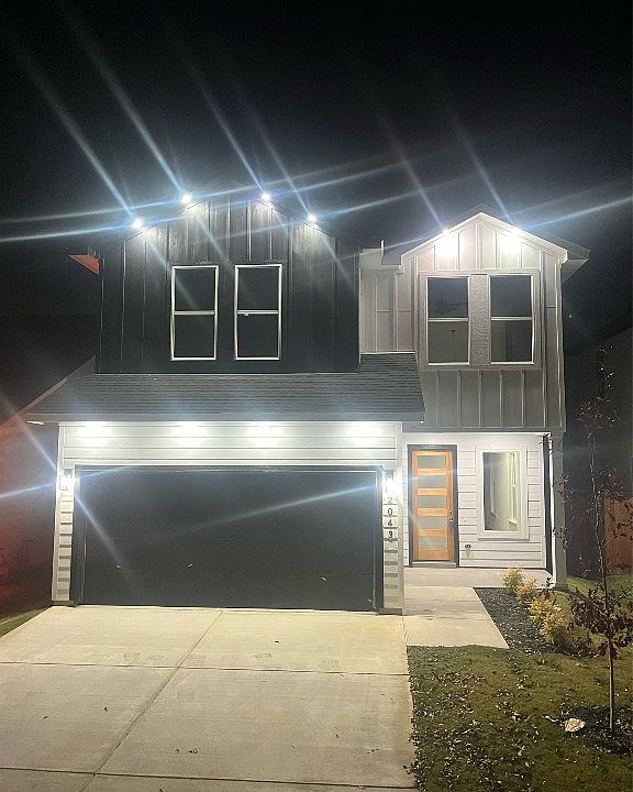 1st image of 2043 Angelina Dr