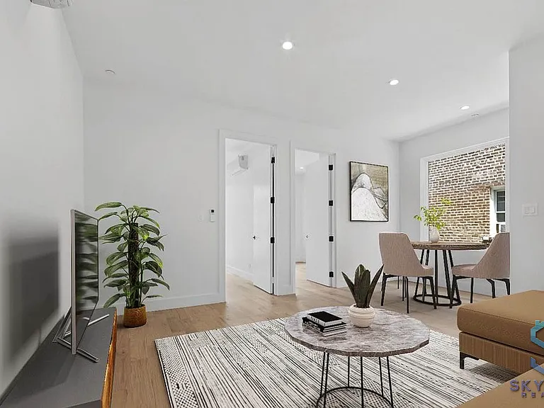 408 Hawthorne St #4B — Photo 2