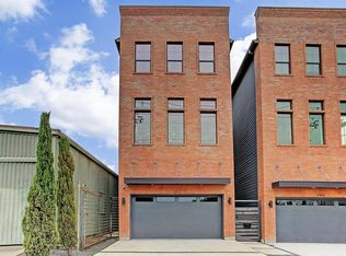 4912 Larkin St, Houston, TX 77007