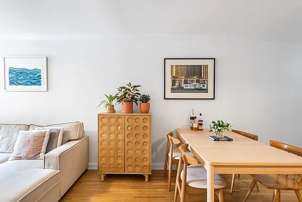 Rented by Compass | media 2