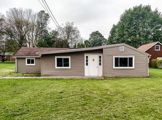 26 Shelby Ave, Shelby, OH 44875