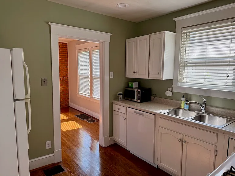 2837 Rosella Ave — Photo 11