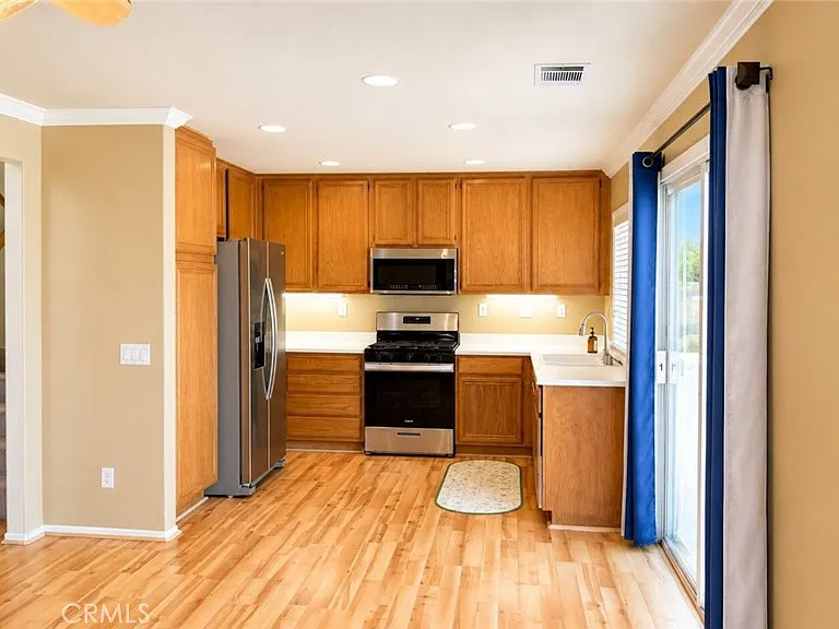 26775 Silver Oaks Dr — Photo 4