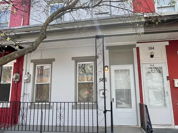 566 Line St, Camden, NJ 08103