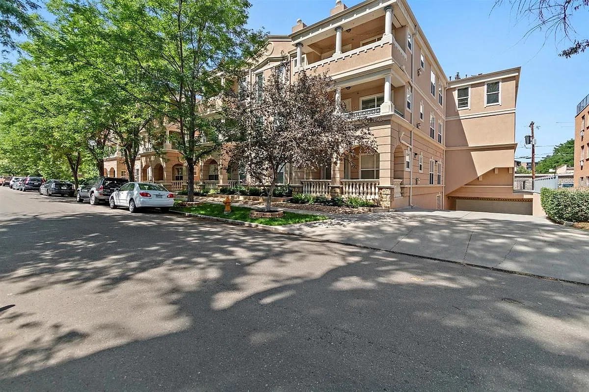 2 bed, 1261 sqft, $3,500 — Photo 2