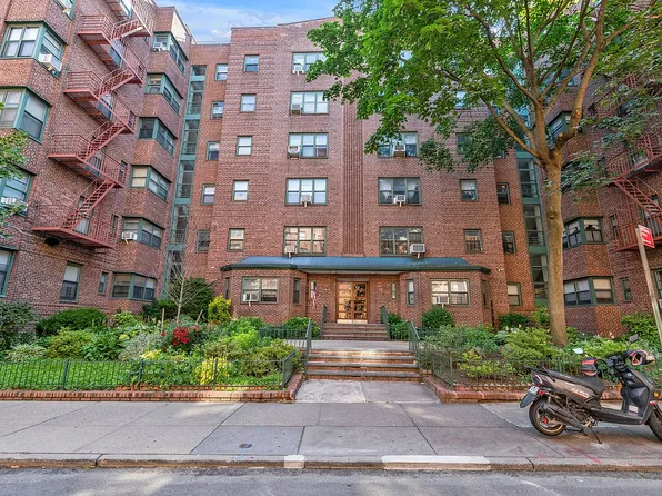 3421 78th St APT 2I, Flushing, NY 11372