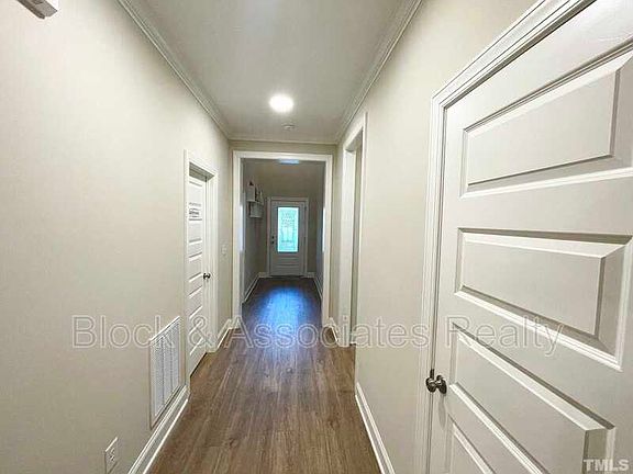 5th image of 3627 River Watch Ln