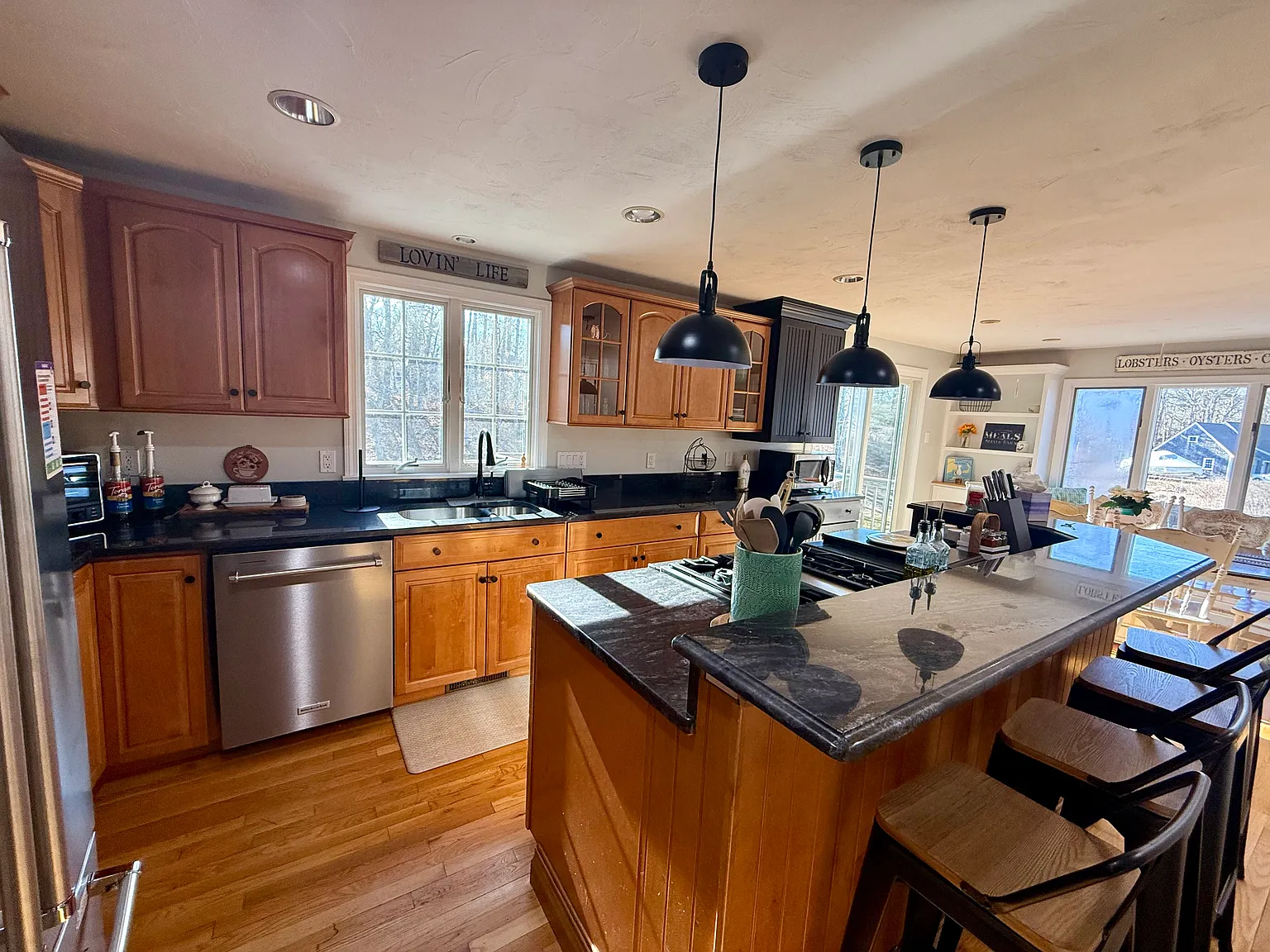 Iris Ln, Barnstable — Photo 3