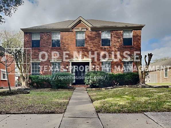 1414 N Yegua River Cir