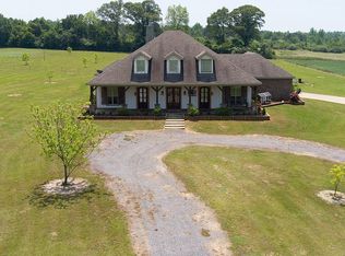 129 Howell Ferry Rd, Lucedale, MS 39452