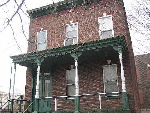 1st image of 2241 31st St