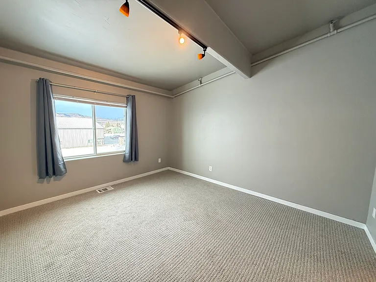 461 Enterprise St #E — Photo 15