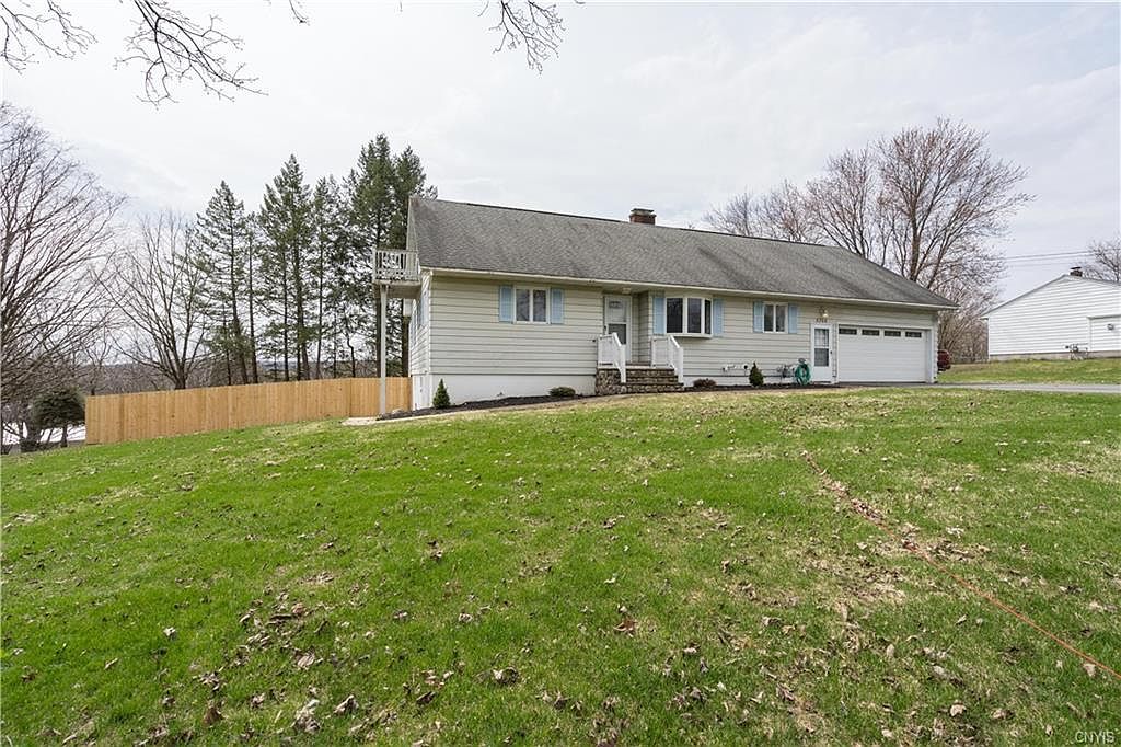 5364 Summit Ave Lowville Ny 13367 Mls S1328389 Zillow