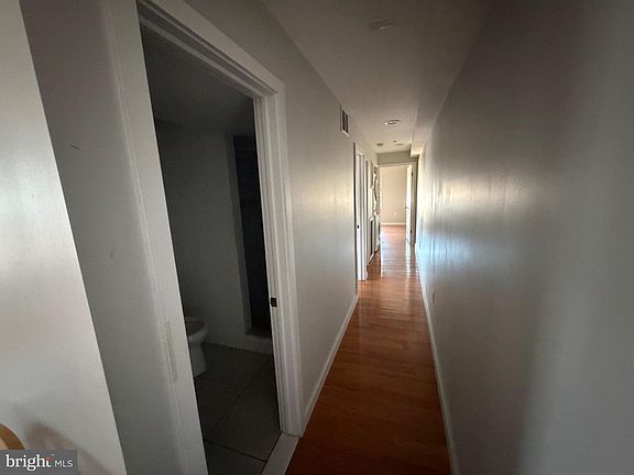 3rd image of 1925 S 20th St #2