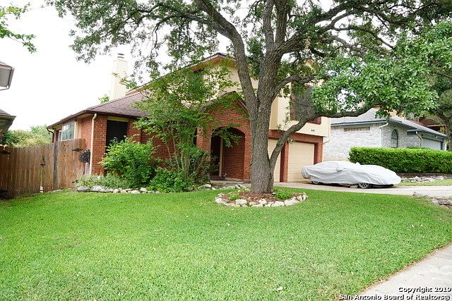 1st image of 880 Amberstone Dr