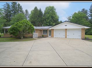 6871 Wolcottsville Rd, Akron, NY 14001