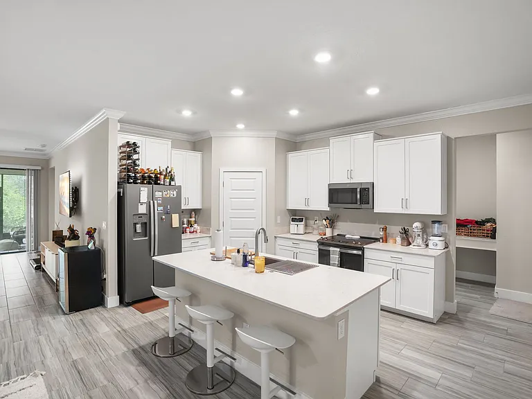 9890 Red Bay Loop — Photo 3