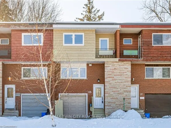 15 Greenbrook Dr, Kitchener, ON N2M 4J5