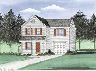 365 Crooked Creek Dr, Kernersville, NC 27284