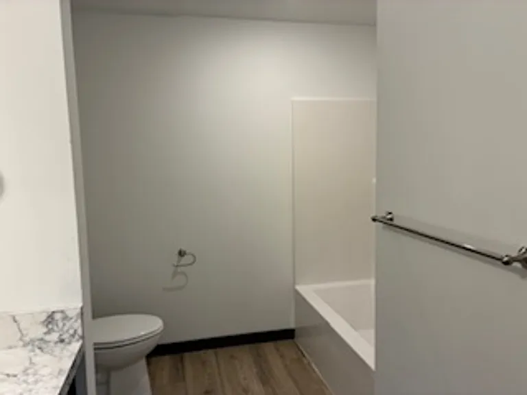 1200 Abigail Ln — Photo 16