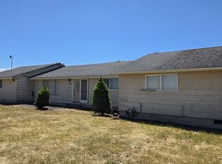 29334 Meadowview Rd, Junction City, OR 97448