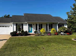 115 High Meadows Ln, Greer, SC 29651