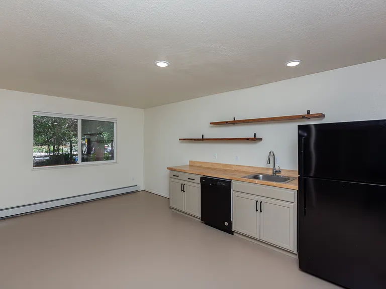 528 Park Ridge Ct — Photo 50