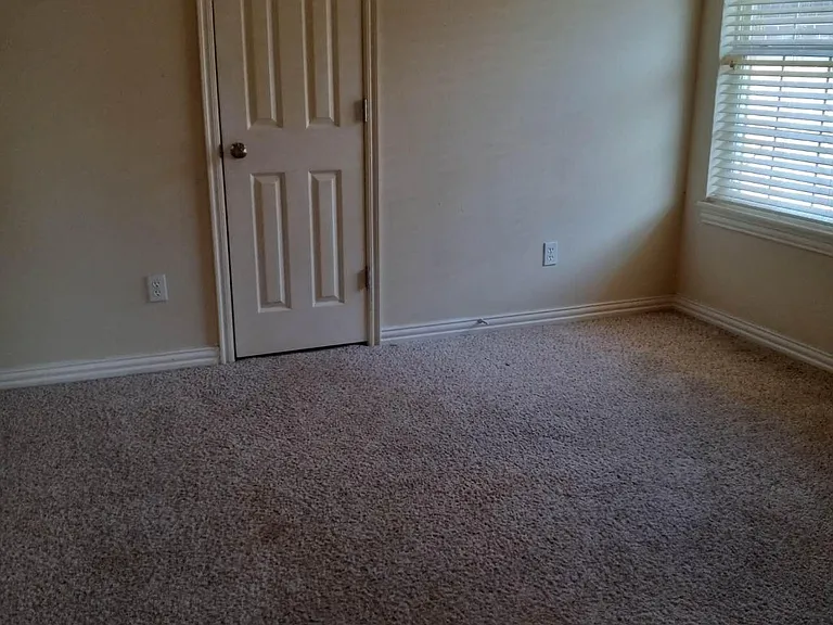 4004 Green Apple Dr — Photo 16